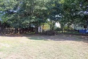 114 4th St, Greenville, SC 29611 - Photo 2