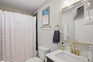 824 Chick Springs Rd, Taylors, SC 29687 - Photo 14