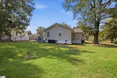 824 Chick Springs Road, Taylors, SC 29687 - Photo 18