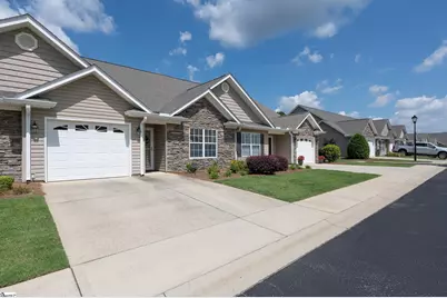 109 Shalom Drive, Simpsonville, SC 29681 - Photo 2
