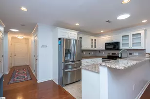 109 Shalom Dr, Simpsonville, SC 29681 - Photo 4