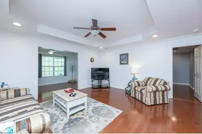 109 Shalom Drive, Simpsonville, SC 29681 - Photo 10