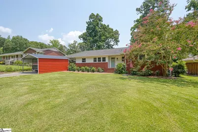 105 Guilford Place, Spartanburg, SC 29302 - Photo 2