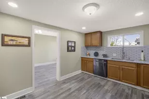 107 Boyd Ave, Simpsonville, SC 29681 - Photo 10