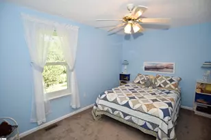 200 Sheffield Rd, Greer, SC 29651 - Photo 32