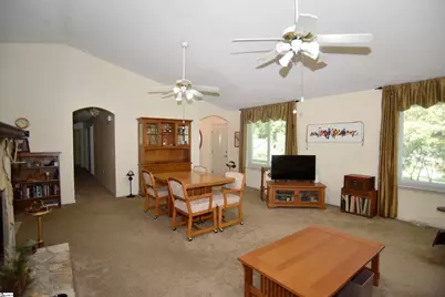 200 Sheffield Road, Greer, SC 29651 - Photo 4