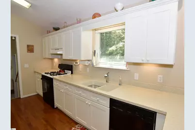 200 Sheffield Road, Greer, SC 29651 - Photo 8