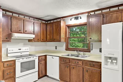 4 Riverview Drive, Greenville, SC 29611 - Photo 10