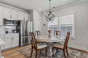 400 Aztec Ct, Greenville, SC 29607 - Photo 18