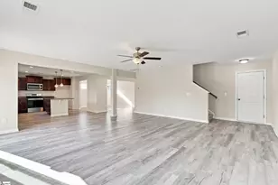 300 Videre Woods Ct, Piedmont, SC 29673 - Photo 4
