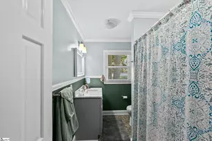 34 Nottingham Rd, Greenville, SC 29607 - Photo 22