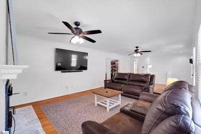 104 Ridgewood Street, Easley, SC 29642 - Photo 4