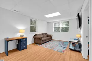 104 Ridgewood St, Easley, SC 29642 - Photo 18
