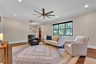 201 Cleveland St, Greenville, SC 29601 - Photo 4