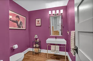 201 Cleveland St, Greenville, SC 29601 - Photo 14