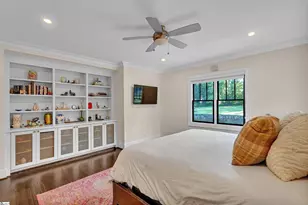 201 Cleveland St, Greenville, SC 29601 - Photo 16