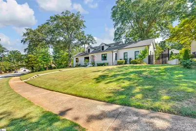 201 Cleveland Street, Greenville, SC 29601 - Photo 2