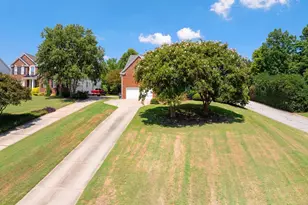 2 Noble Oaks Ln, Simpsonville, SC 29681 - Photo 4