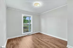 501 Cunningham Rd, Taylors, SC 29687 - Photo 14
