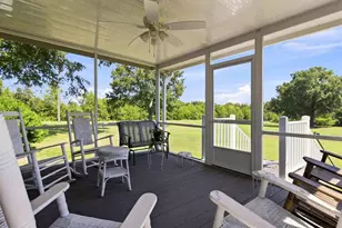 2861 Fairveiw Rd, Fountain Inn, SC 29644 - Photo 2