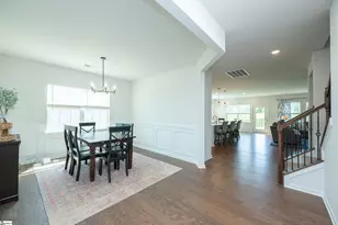 231 Double Crest Dr, Taylors, SC 29687 - Photo 10
