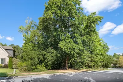 304 Chamblee Boulevard, Greenville, SC 29615 - Photo 6