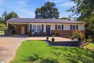 117 Rocking Chair Ln, Spartanburg, SC 29307 - Photo 4