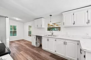 140 Miller Rd, Easley, SC 29640 - Photo 8
