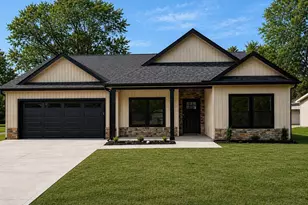 179 Cedar Ave, Wellford, SC 29385 - Photo 1