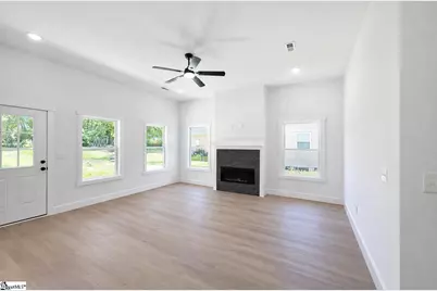 179 Cedar Avenue, Wellford, SC 29385 - Photo 6