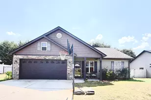 8 Robin Dr, Anderson, SC 29626 - Photo 1