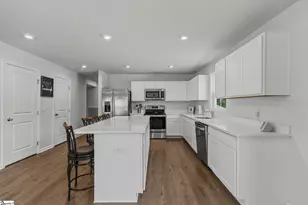 294 Utica Bnd Ct, Seneca, SC 29678 - Photo 4
