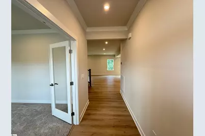 747 Vestrella Road, Greenville, SC 29605 - Photo 2