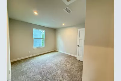 747 Vestrella Road, Greenville, SC 29605 - Photo 16