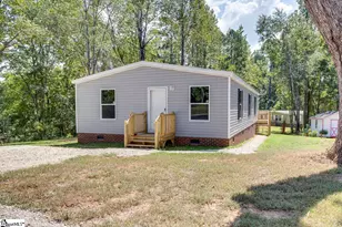 135 Layton Dr, Greenville, SC 29617 - Photo 4
