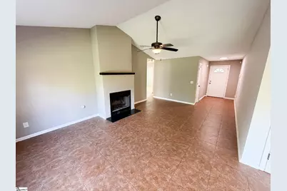 8 Bass Way, Taylors, SC 29687 - Photo 2