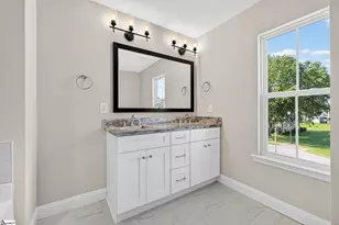 335 Carnahan Dr, Spartanburg, SC 29306 - Photo 24