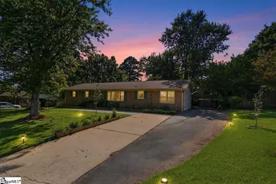 223 Ferndale Drive, Boiling Springs, SC 29316 - Photo 1