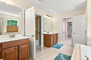 5 Neland Ct, Simpsonville, SC 29681 - Photo 32