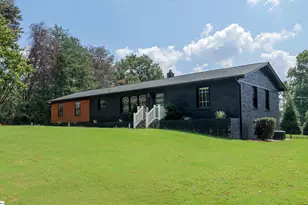 511 Woburn Ct, Greer, SC 29651 - Photo 2