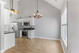 530 S Pond View Dr, Duncan, SC 29334 - Photo 6