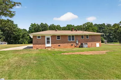 242 Sherwood Drive, Belton, SC 29627 - Photo 10