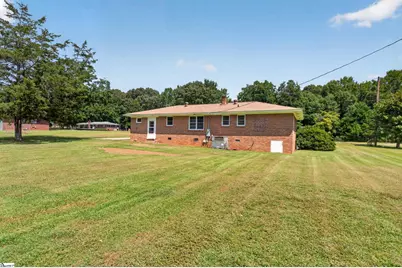 242 Sherwood Drive, Belton, SC 29627 - Photo 12