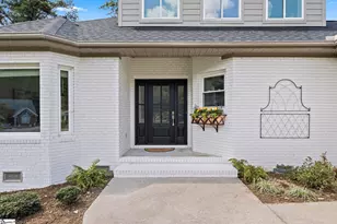108 Commons Dr, Easley, SC 29642 - Photo 2