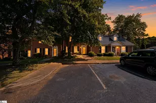 176 Buckstone Ln, Spartanburg, SC 29307 - Photo 2