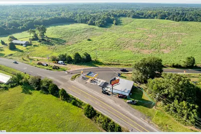 5175 W 76 Highway, Laurens, SC 29630 - Photo 8