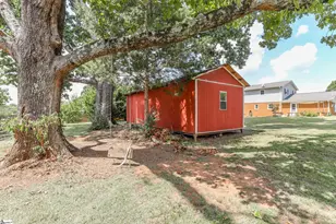104 Forest Park Dr, Easley, SC 29642 - Photo 48
