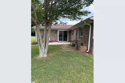 104 Russell Street, Spartanburg, SC 29307 - Photo 4