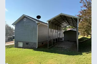 214 Jones Street, Laurens, SC 29326 - Photo 22