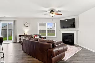 132 Boxbury Wy, Fountain Inn, SC 29644 - Photo 6